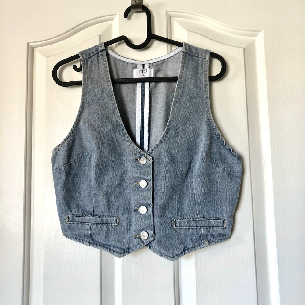 Denim Crop Vest - Light Blue Women's Button Front